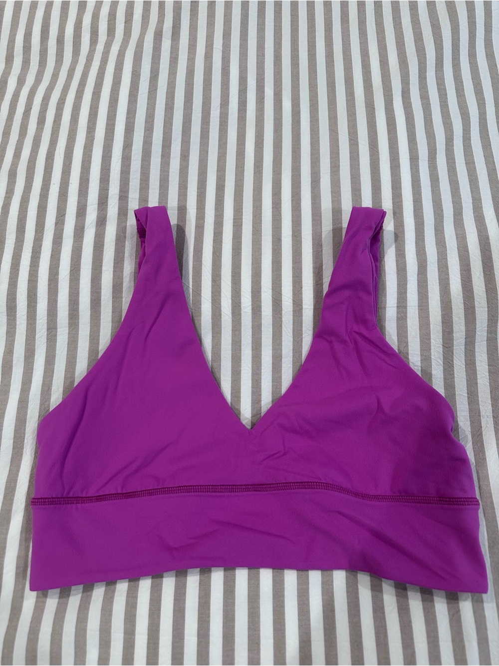 lululemon athletica Magenta V-Neck Wireless Bralette
